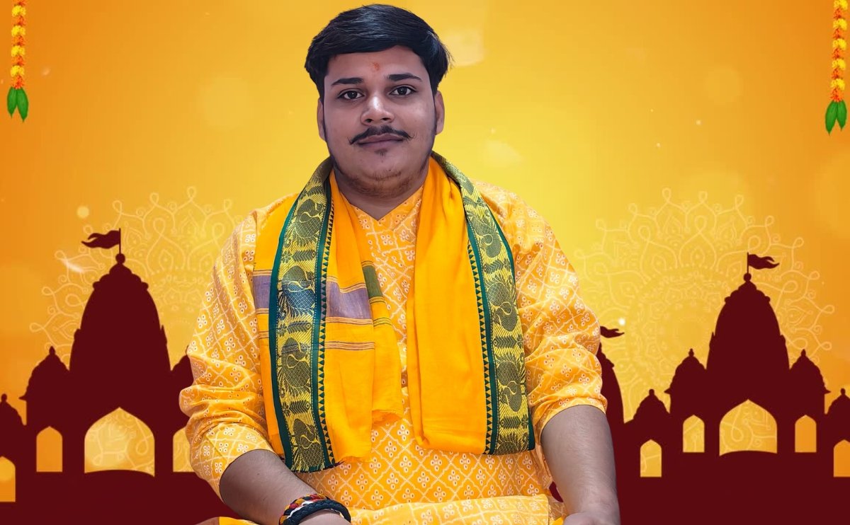 Pandit Praveen Tiwari Varanasi